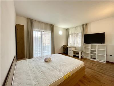 Duplex 5 camere, S 170 mp + gradina + parcare, zona Grand Hotel Italia.