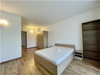 Duplex 5 camere, S 170 mp + gradina + parcare, zona Grand Hotel Italia.