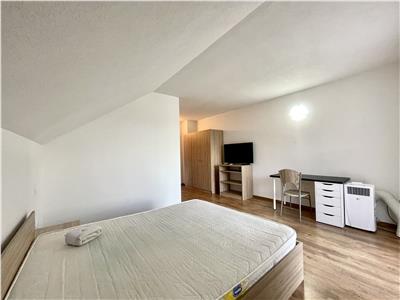 Duplex 5 camere, S 170 mp + gradina + parcare, zona Grand Hotel Italia.