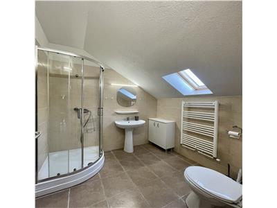 Duplex 5 camere, S 170 mp + gradina + parcare, zona Grand Hotel Italia.