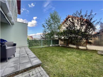Duplex 5 camere, S 170 mp + gradina + parcare, zona Grand Hotel Italia.