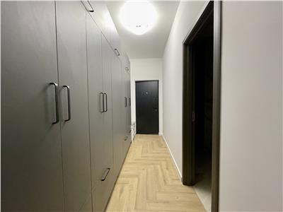 Apartament 3 camere, prima inchiriere, mobilat, zona Garii.