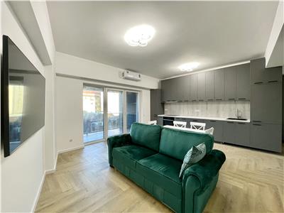 Apartament 3 camere, prima inchiriere, mobilat, zona Garii.