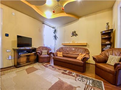 Apartament 2 camere, decomandat, S 80 mp, mobilat, Centru.
