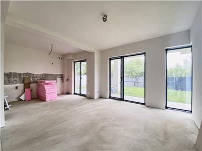 Casa individula, S120mp + 450 mp. teren, Sub Coasta