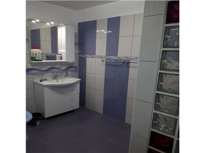 Apartament 2 camere, S 55 mp, mobilat, utilat, Central.