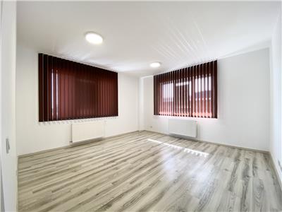 Spatiu de birou cu 4 camere, S-116mp, parcare, bloc nou, Calea Turzii