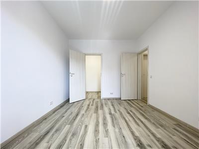 Spatiu de birou cu 4 camere, S116mp, parcare, bloc nou, Calea Turzii