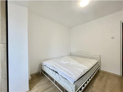 Apartament 2 camere, decomandat, mobilat, zona Piata Flora.