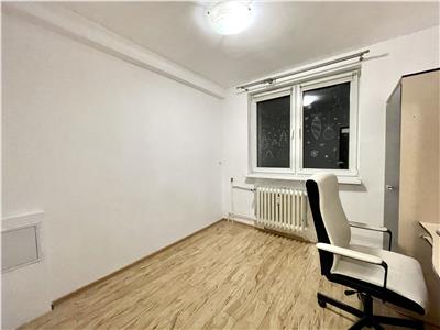 Apartament 3 camere, S 48 mp + balcon, Grigorescu.