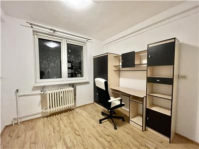 Apartament 3 camere, S 48 mp + balcon, Grigorescu.