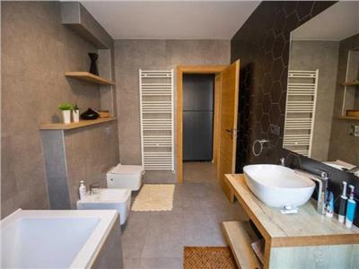 Apartament 3 camere, S 80 mp, mobilat, Borhanci.