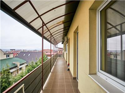 Apartament 5 camere cu 3 bai, 130 mp + 3 balcone 30 mp. str. Mircea Eliade, Zorilor