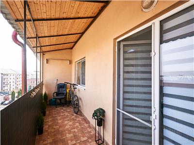 Apartament 2 camere, S45mp+11mp balcon+20mp. mansarda, str. Sobarilor