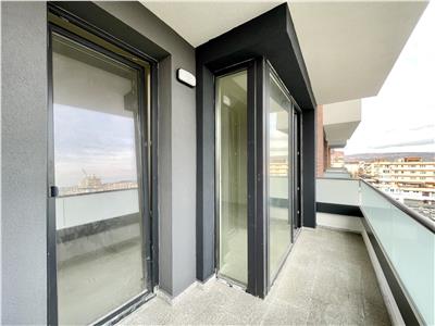 Apartament 1 camera, S 38 mp + balcon, zona Iulius Mall.