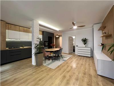 Apartament 3 camere, ultrafinisat, complexul Bella Vista, Buna Ziua