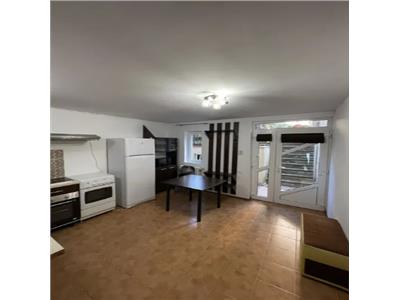 Apartament 3 camere, S 90 mp, mobilat, utilat, Andrei Muresanu.