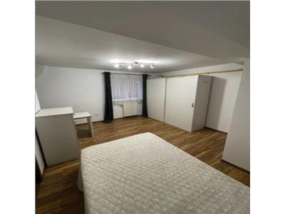 Apartament 3 camere, S 90 mp, mobilat, utilat, Andrei Muresanu.