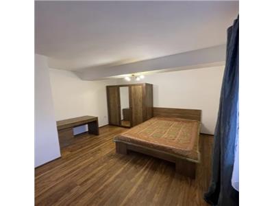 Apartament 3 camere, S 90 mp, mobilat, utilat, Andrei Muresanu.