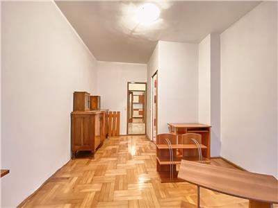 Apartament 3 camere, S87 mp+balcon, parcare, str. Train Mosoiul