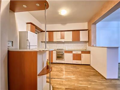 Apartament 3 camere, S87 mp+balcon, parcare, str. Train Mosoiul