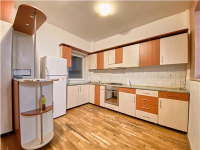 Apartament 3 camere, S87 mp+balcon, parcare, str. Train Mosoiul