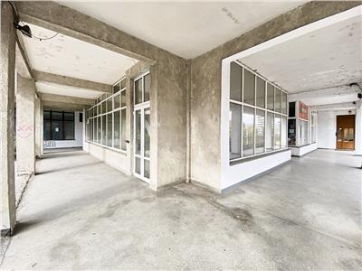 Spatiu comercial S-204 mp., cu 2 intrari, rampa, zona Calvaria