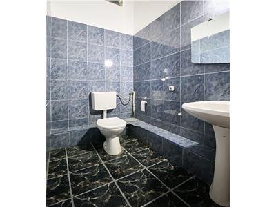 Spatiu comercial S204 mp., cu 2 intrari, rampa, zona Calvaria