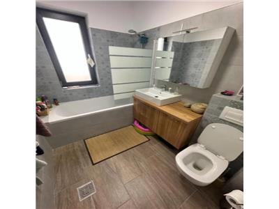 Apartament 3 camere, prima inchiriere, Andrei Muresanu Sud.