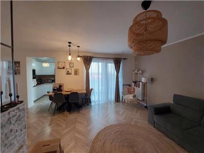Apartament 3 camere, prima inchiriere, Andrei Muresanu Sud.