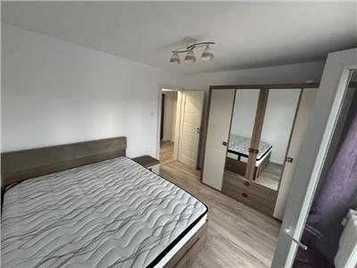Apartament 3 camere, decomandat, mobilat, utilat, zona Interservisan.