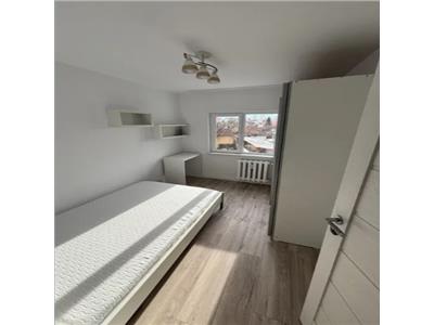 Apartament 3 camere, decomandat, mobilat, utilat, zona Interservisan.