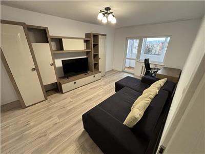 Apartament 3 camere, decomandat, mobilat, utilat, zona Interservisan.