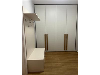 Apartament 2 camere, S 55 mp, mobilat, zona Pta Mihai Viteazul.