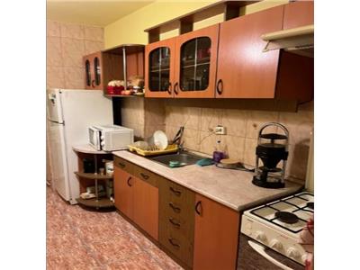 Apartament 2 camere, decomandat, mobilat, zona Piata Zorilor.