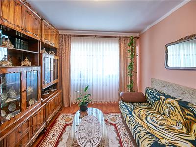 Apartament 3 camere, S72 mp, str. Izlazului 18