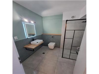 Apartament 2 camere, semidecomandat, bloc nou, Mărăști.