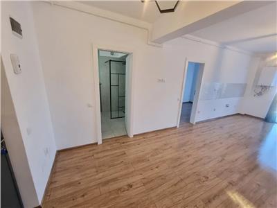 Apartament 2 camere, semidecomandat, bloc nou, Mărăști.