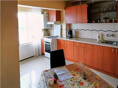 Apartament cu 2 camere,Su49mp, decomandat, Intre Lacuri