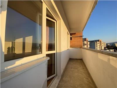 Apartament 2 camere, S 60 mp + 5 mp, decomandat, Titulescu.