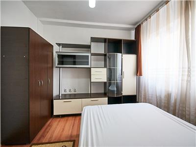 Apartament 2 camere, decomandat, mobilat, S50mp + 4 mp. balcon.