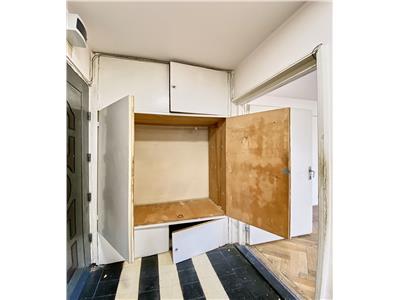 Apartament 3 camere, decomandat, str. Republicii, zona Gradina Botanica