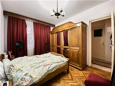 Apartament 2 camere, decomandat, mobilat, utilat, Gheorghieni.