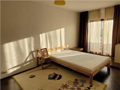 Apartament 3 camere, S 70 mp ,petfriendly, Semicentral.