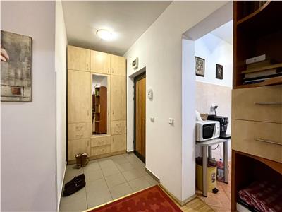 Apartament 3 camere, mobilat, utilat, Andrei Muresanu.