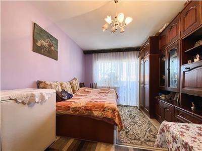 Apartament 4 camere, decomandat, mobilat, utilat, Zorilor.