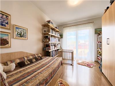 Apartament 3 camere, S 96 mp+2 balcoane, bloc nou, C.Brâncuși.