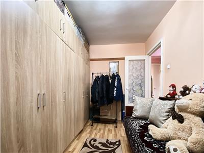 Apartament 3 camere, decomandat, S65 mp+2 balcoane, Louis Pasteur.