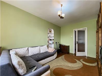 Apartament 2 camere, S54 mp+ balcon, decomandat, M?r??ti.