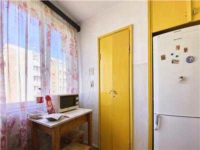 Apartament 2 camere, S46 mp+ 5 mp. balcon, zona Iulis Mall, Gheorgheni.
